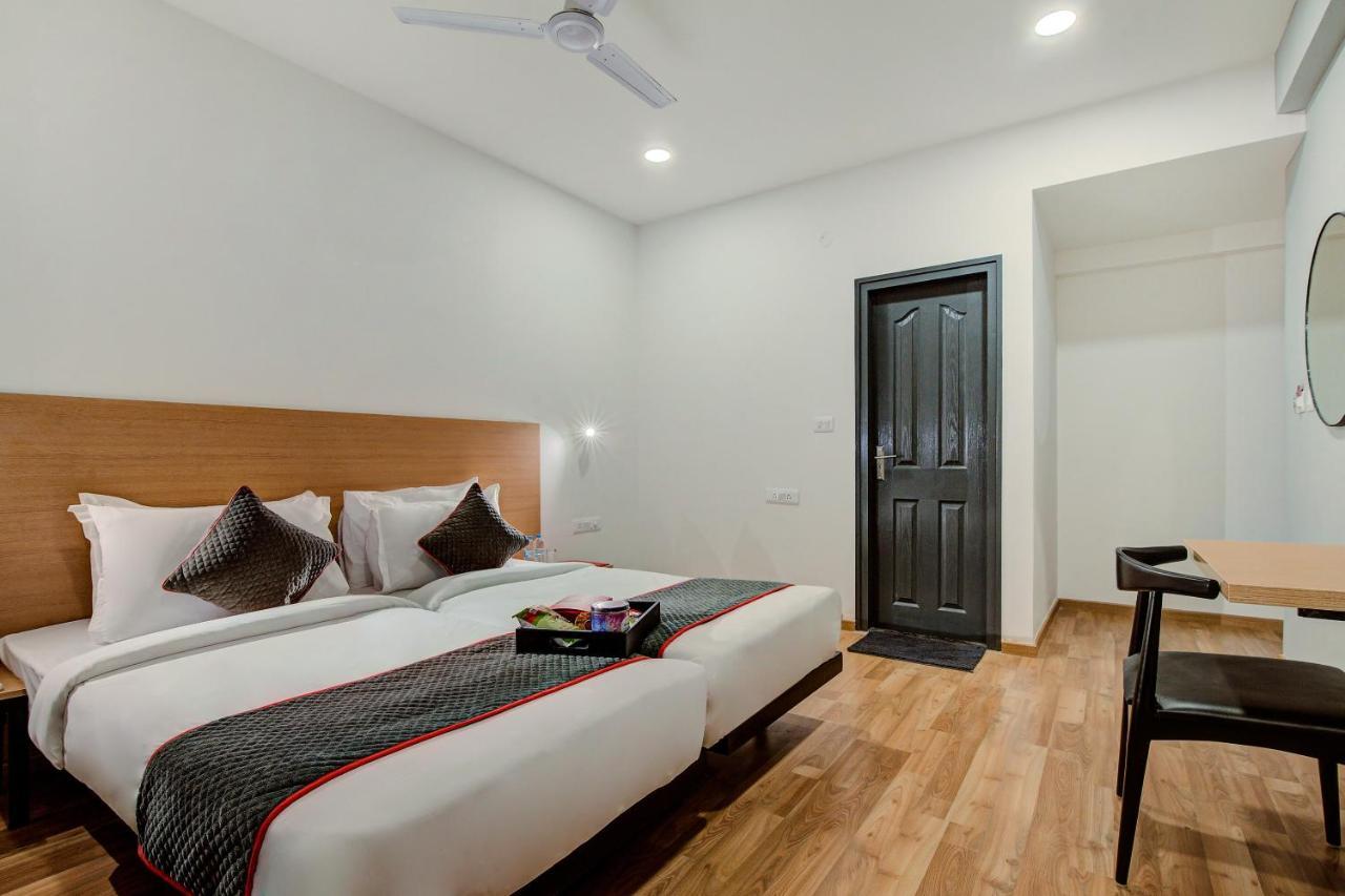Super Townhouse 139 Ashiyana Smriti Upvan Near Emerald Mall Lucknow Bijnaur Eksteriør bilde