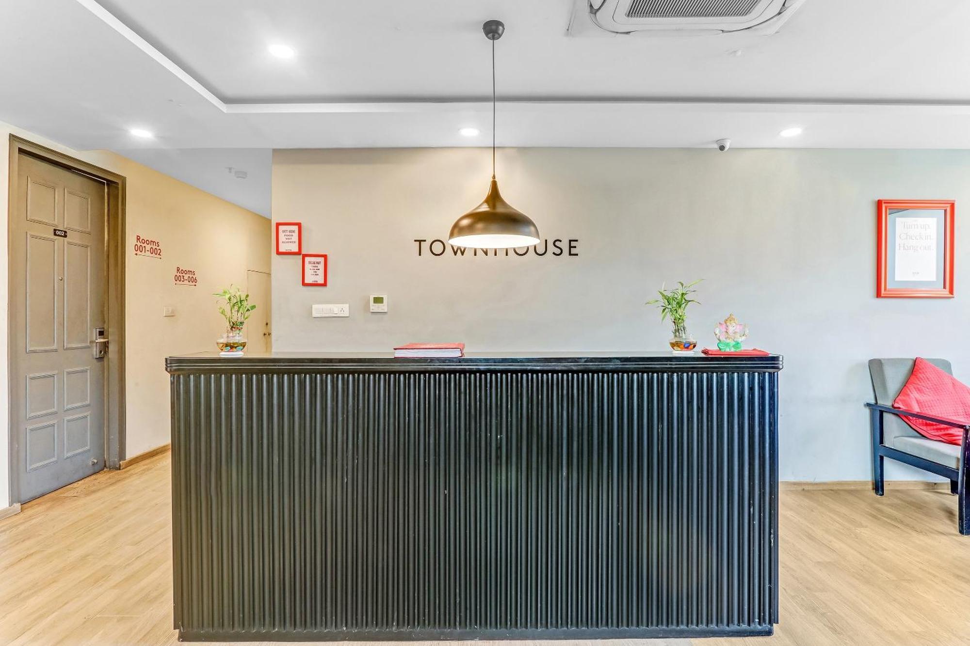 Super Townhouse 139 Ashiyana Smriti Upvan Near Emerald Mall Lucknow Bijnaur Eksteriør bilde
