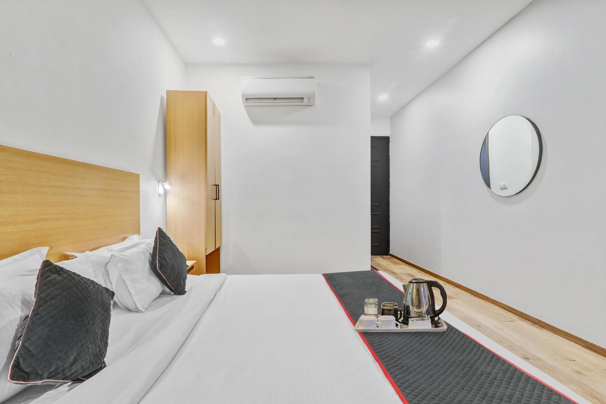 Super Townhouse 139 Ashiyana Smriti Upvan Near Emerald Mall Lucknow Bijnaur Eksteriør bilde
