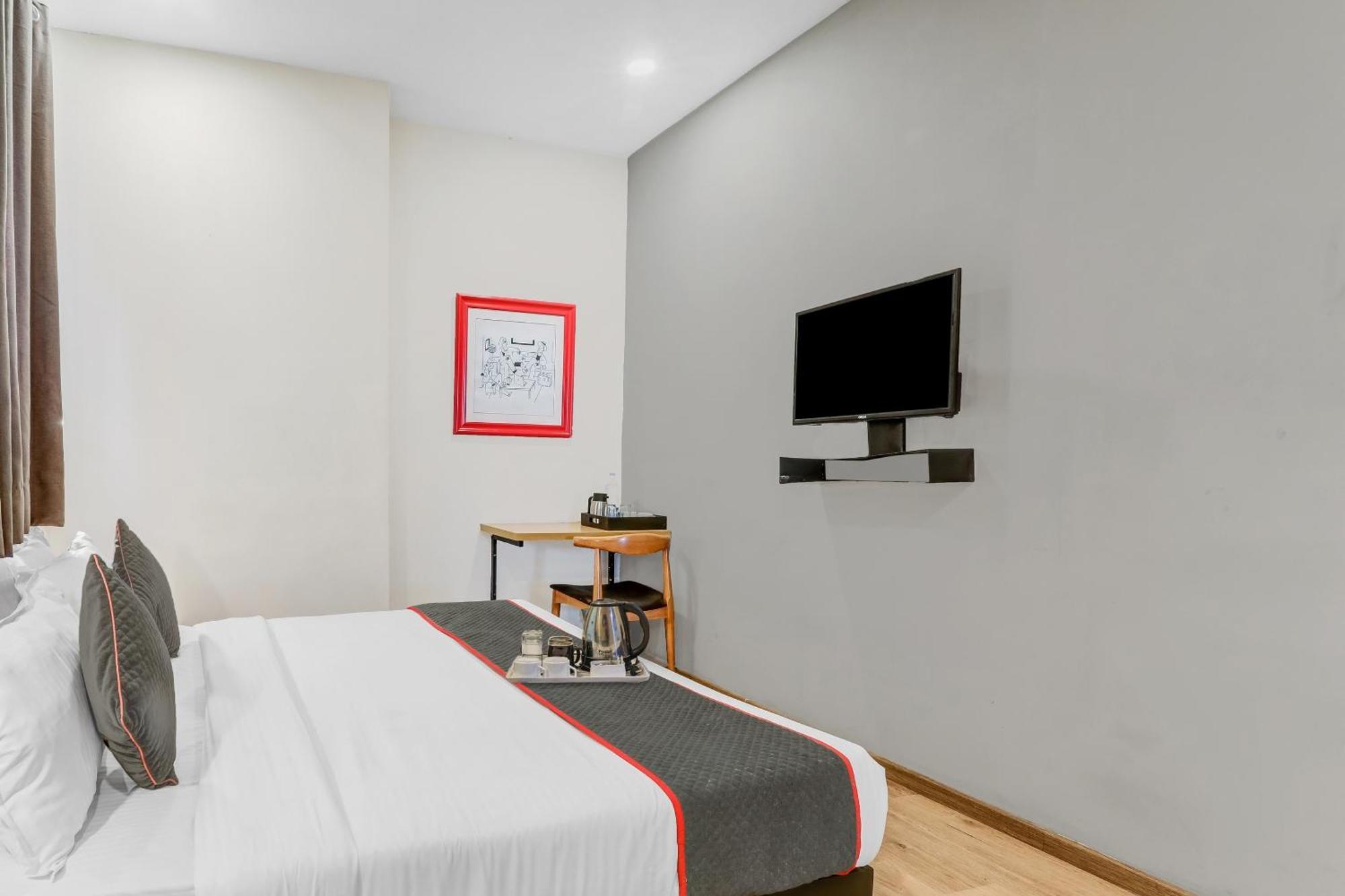 Super Townhouse 139 Ashiyana Smriti Upvan Near Emerald Mall Lucknow Bijnaur Eksteriør bilde