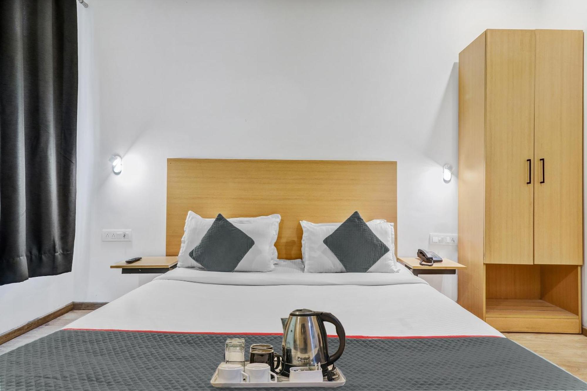 Super Townhouse 139 Ashiyana Smriti Upvan Near Emerald Mall Lucknow Bijnaur Eksteriør bilde